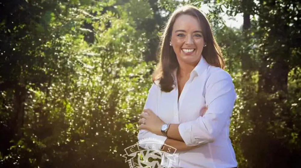Dr. Rebecca M. Aspinwall - Expert Endodontist